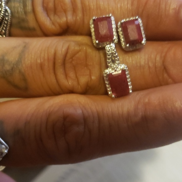 Rudy and Diamond Earring and Pendant set - Picture 2 of 3